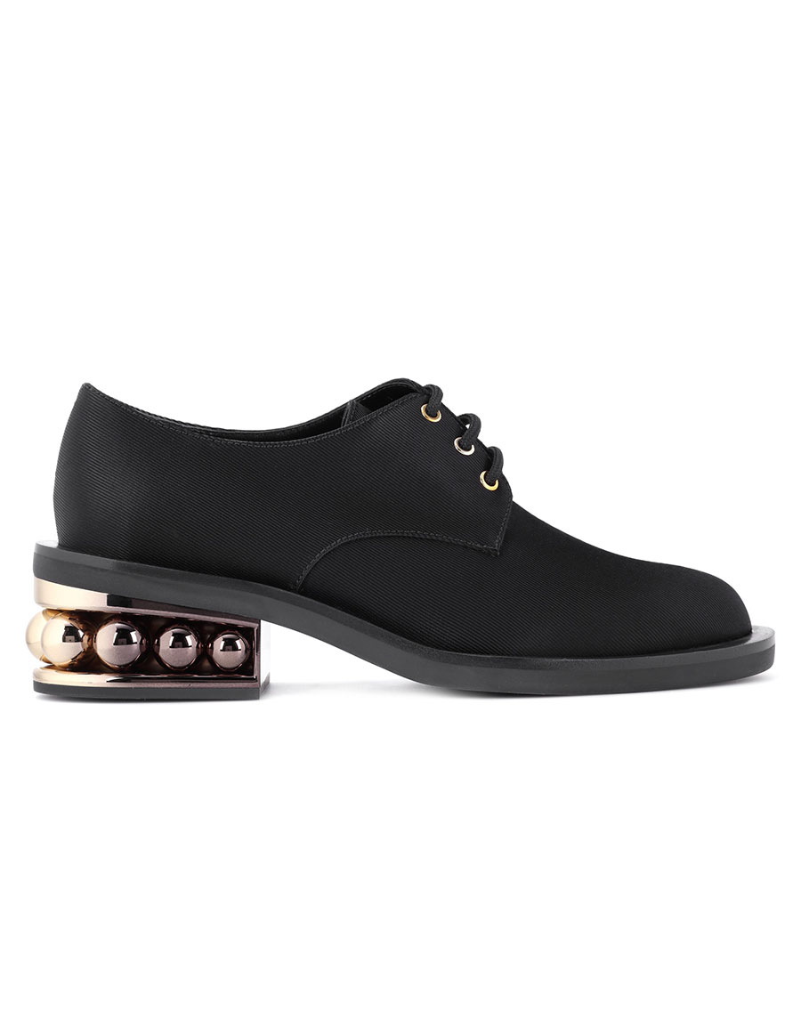 Nicholas Kirkwood Casati Pearl Embellished Derby Shoes in Black Leather  Pony-style calfskin ref.527353 - Joli Closet