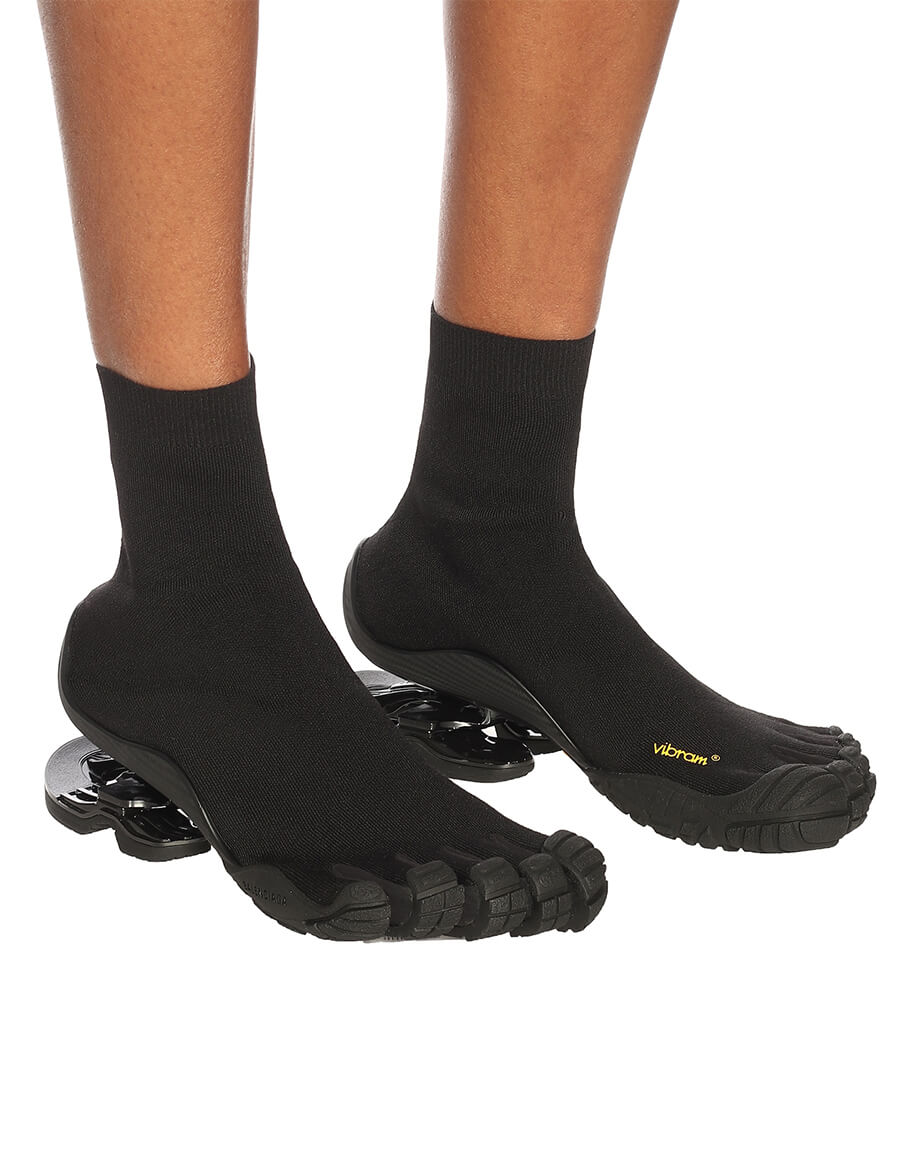 balenciaga toe sneaker